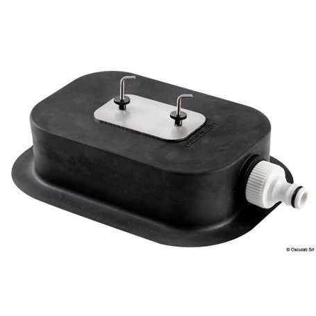 Système universel de lavage pour moteurs in-bord  Système universel de lavage pour moteurs in-bord 