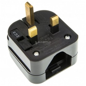 Convertisseur pirse Schuko vers prise UK Convertisseur pirse Schuko vers prise UK