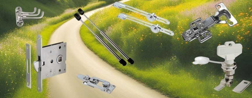 La Quincaillerie pour Camping-Car, Van et Fourgon : Charnières, Serrures